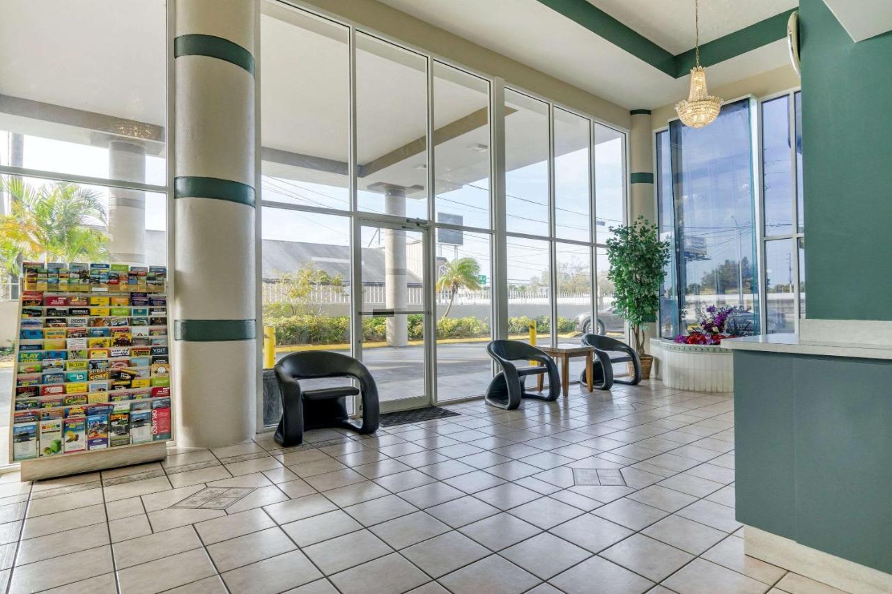 Rodeway Inn Clearwater-Largo מראה חיצוני תמונה