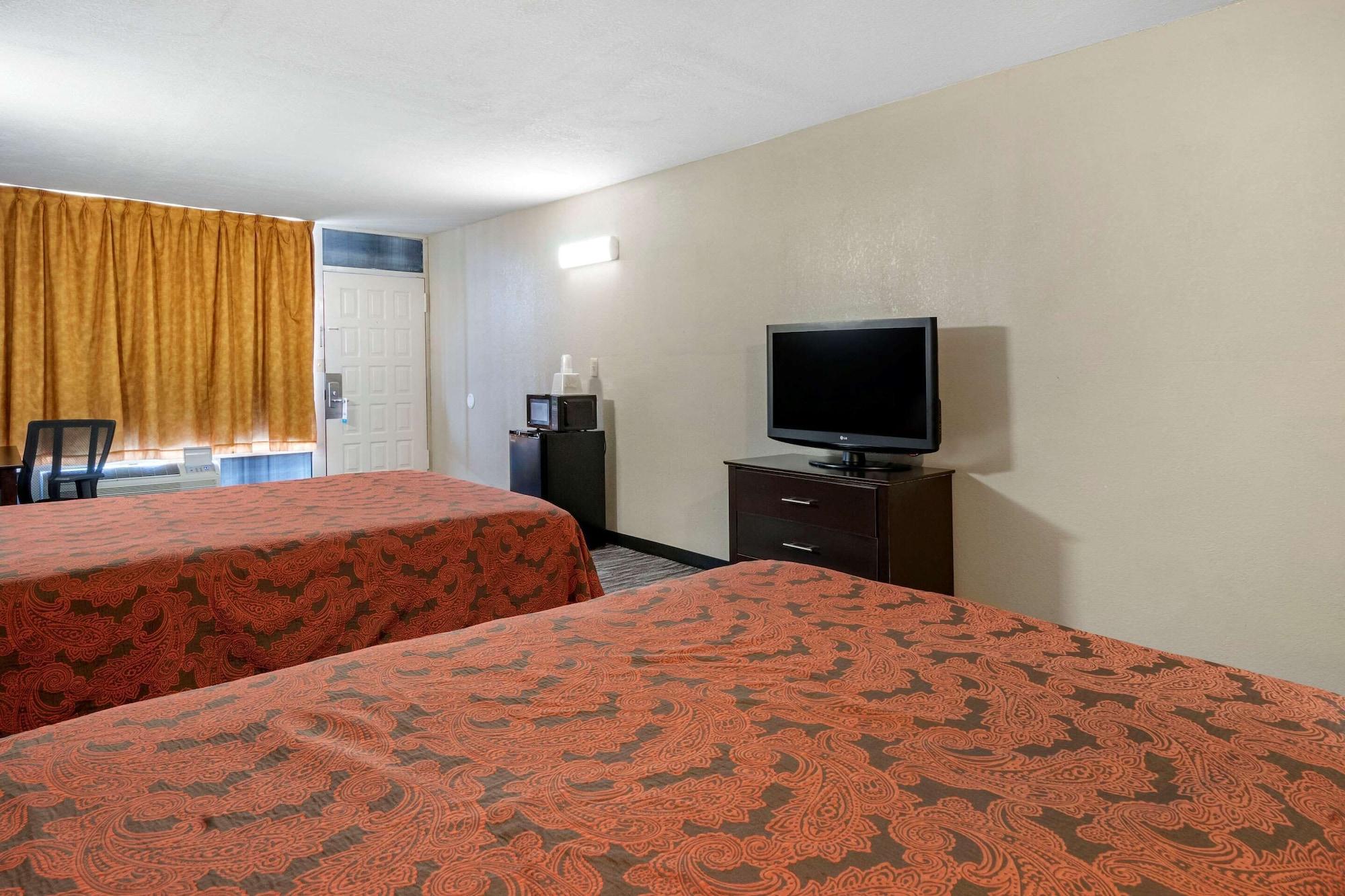 Rodeway Inn Clearwater-Largo מראה חיצוני תמונה