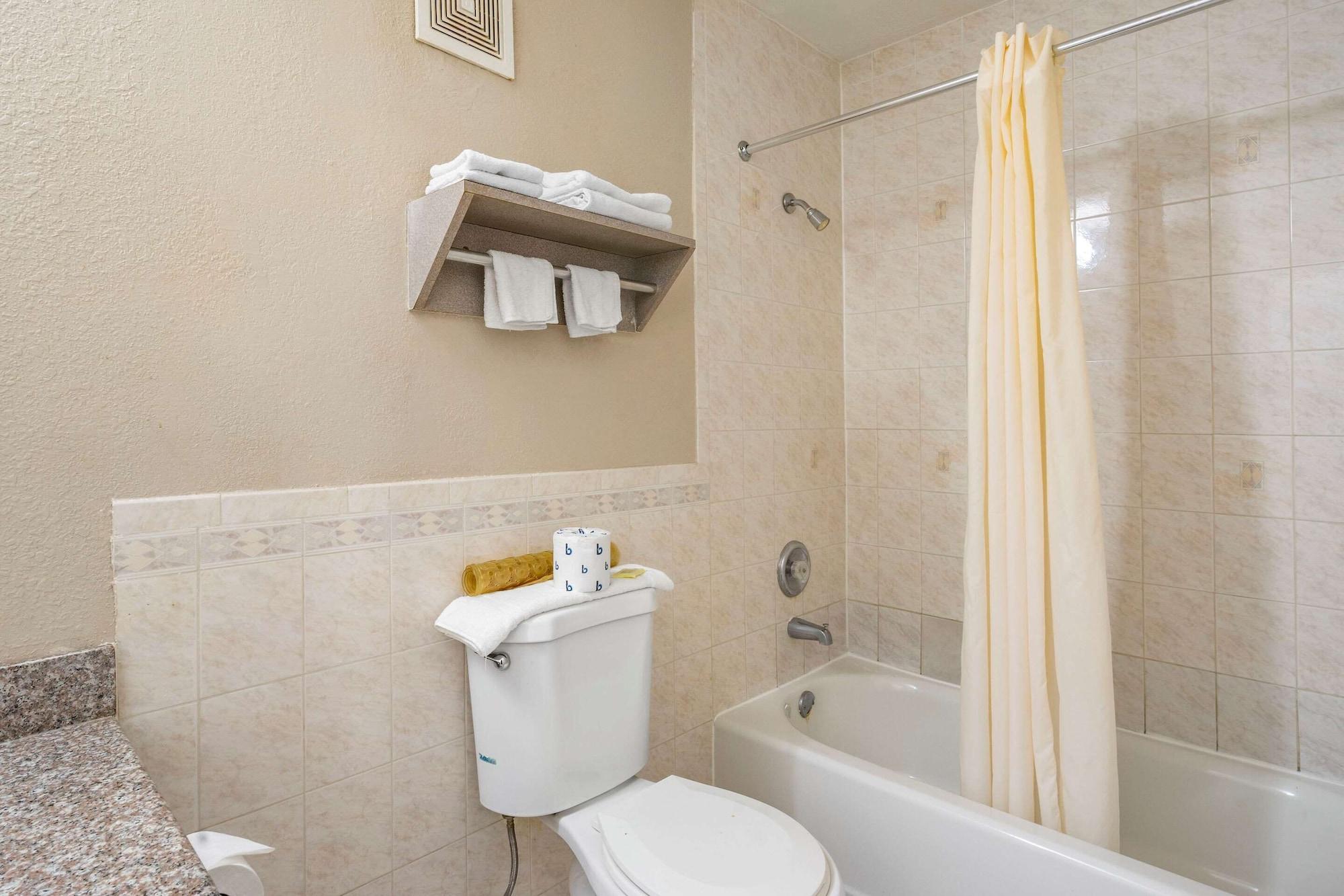 Rodeway Inn Clearwater-Largo מראה חיצוני תמונה