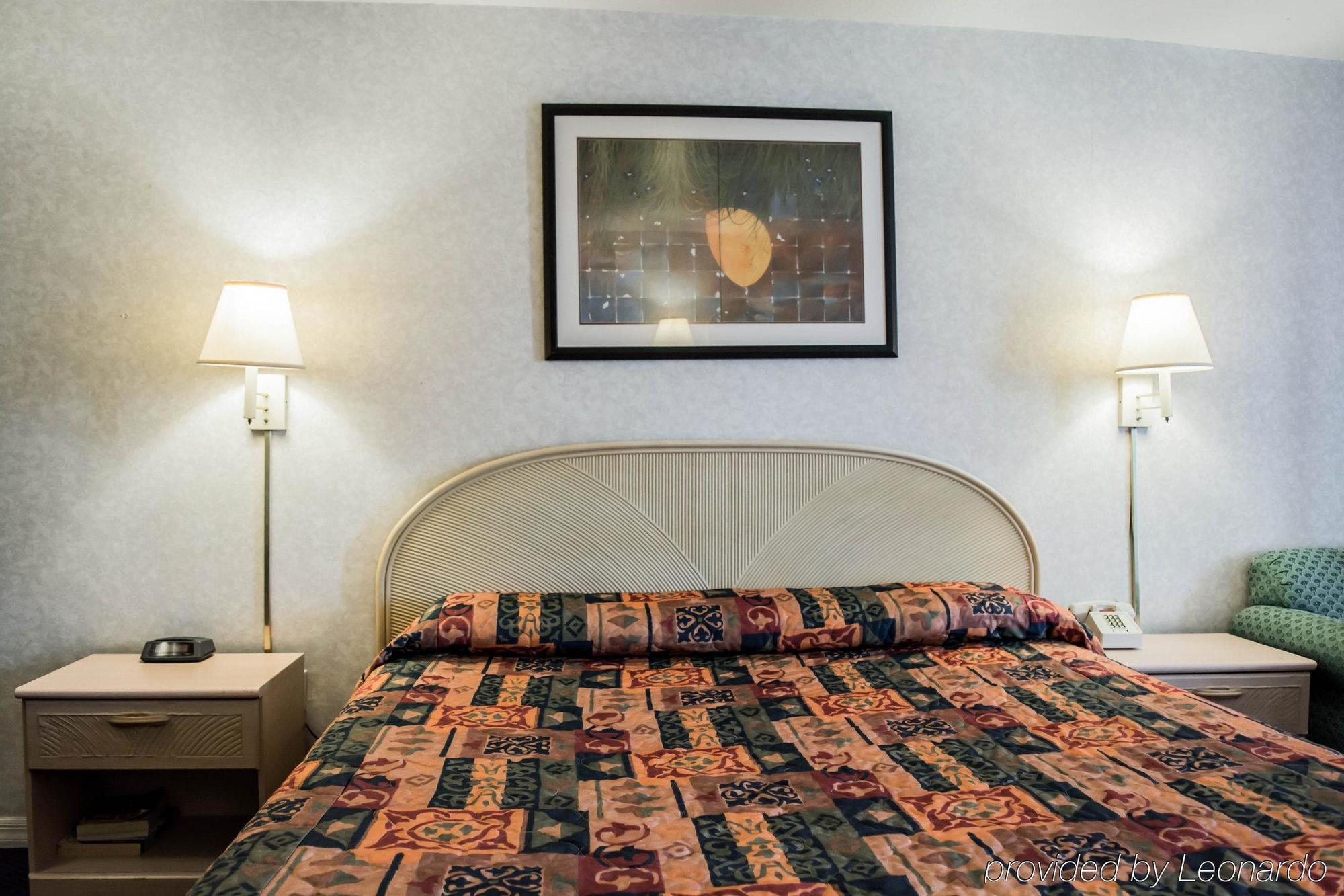 Rodeway Inn Clearwater-Largo מראה חיצוני תמונה